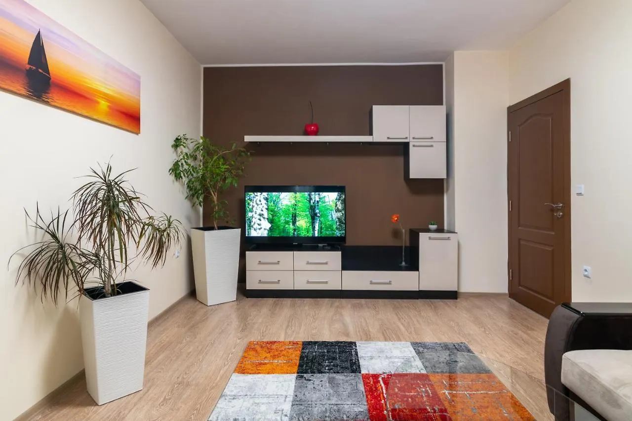 Bgapartments - Momina Salza Varna 0*,